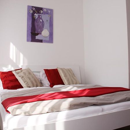 Apartment Buchengasse Wina Bagian luar foto