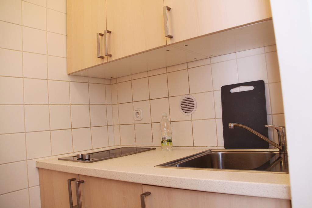 Apartment Buchengasse Wina Bagian luar foto