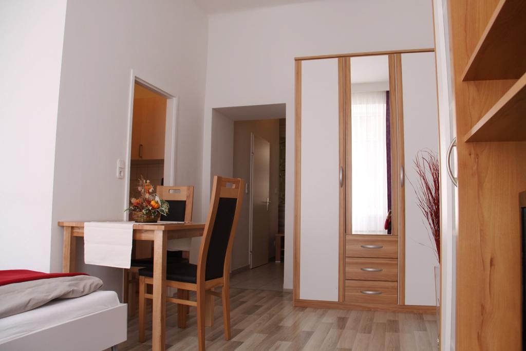 Apartment Buchengasse Wina Bagian luar foto